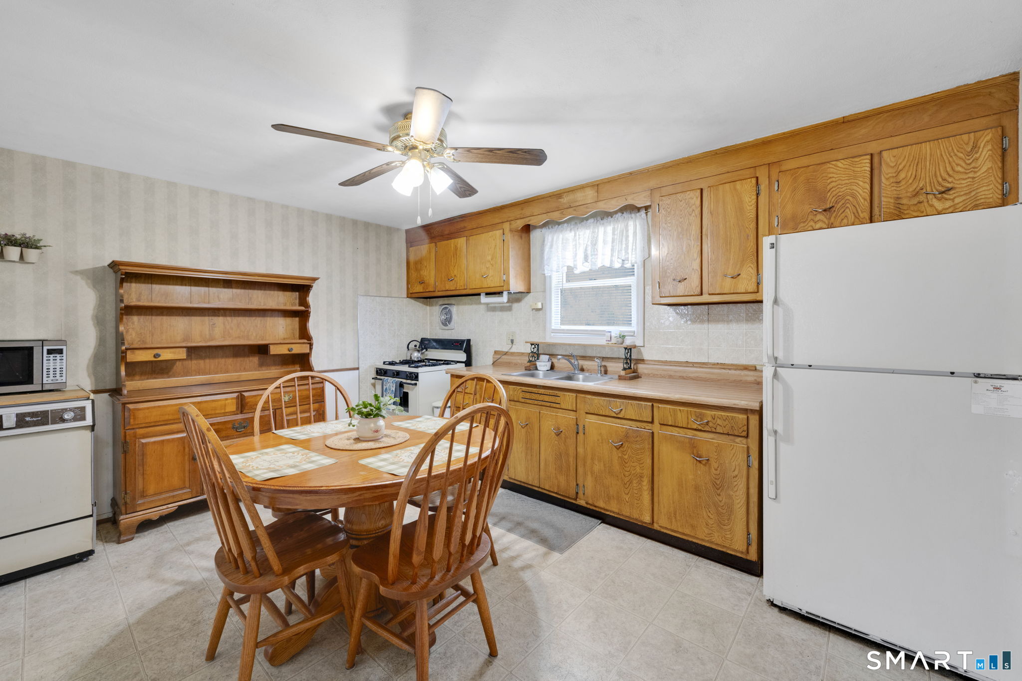31 Meadowlark Road Enfield CT 06082