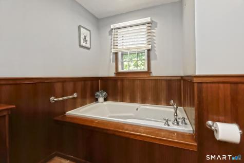 428 Peck Lane Orange CT 06477
