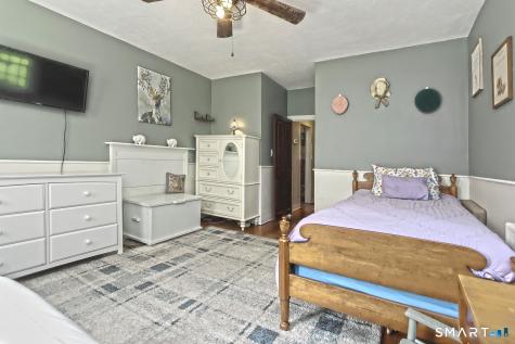 428 Peck Lane Orange CT 06477