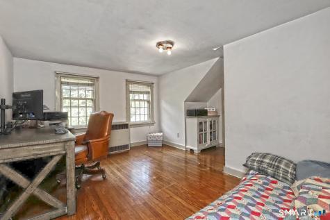428 Peck Lane Orange CT 06477