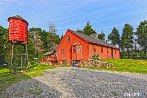 428 Peck Lane Orange CT 06477