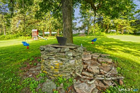 428 Peck Lane Orange CT 06477