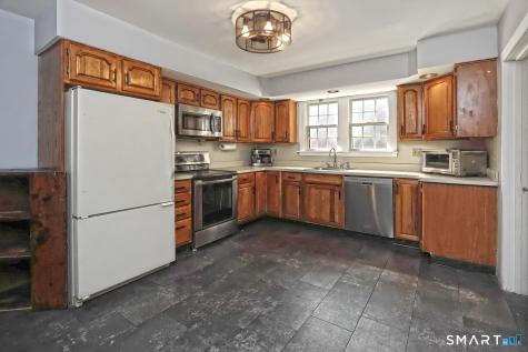 428 Peck Lane Orange CT 06477