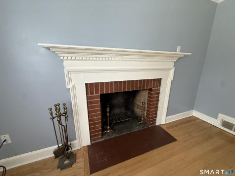 144 Edgemont Avenue West Hartford CT 06110