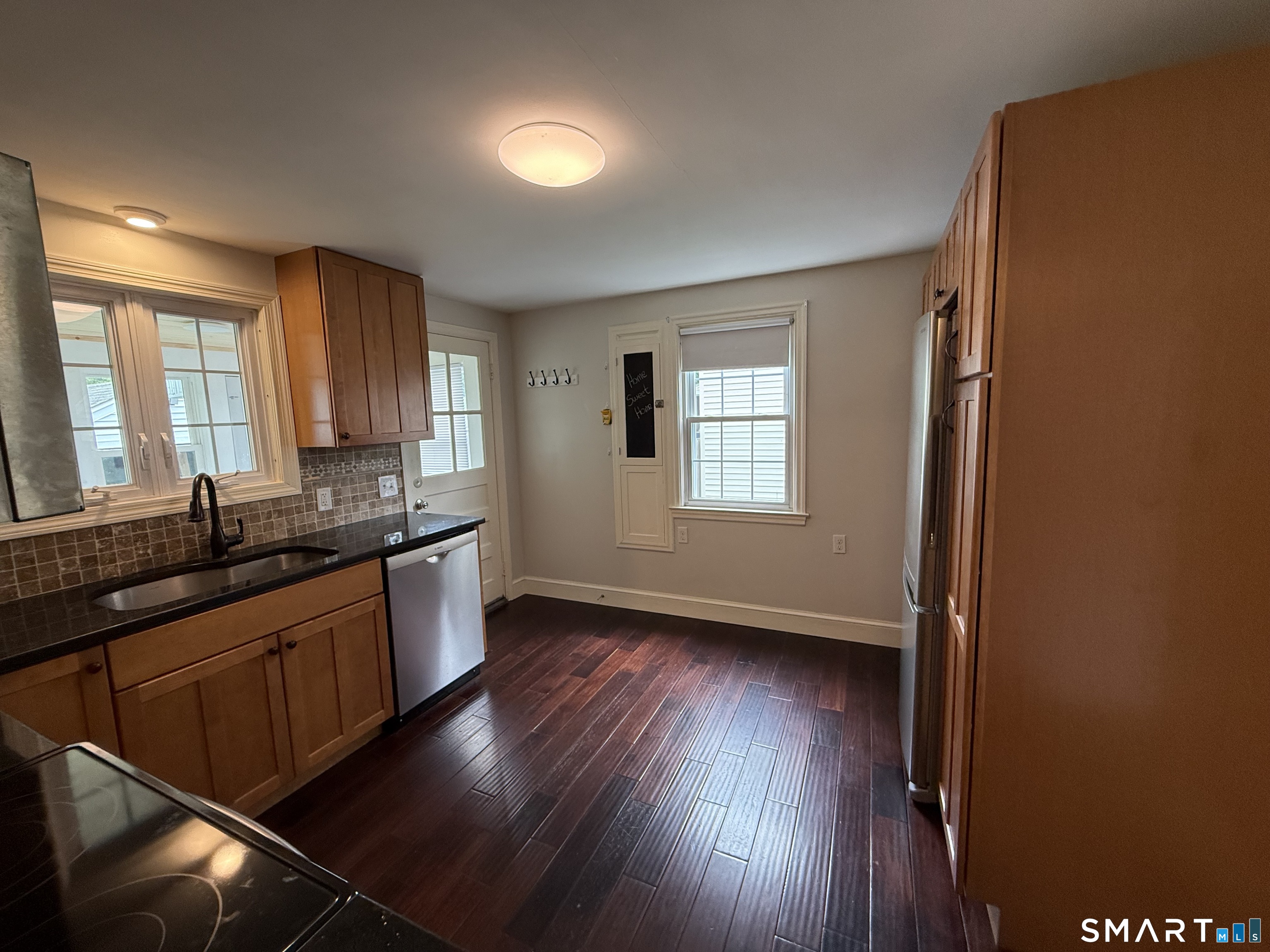 144 Edgemont Avenue West Hartford CT 06110