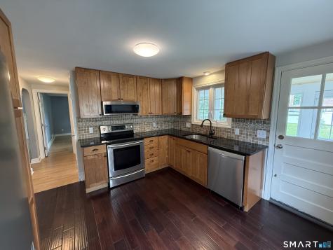 144 Edgemont Avenue West Hartford CT 06110