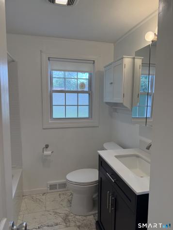 144 Edgemont Avenue West Hartford CT 06110