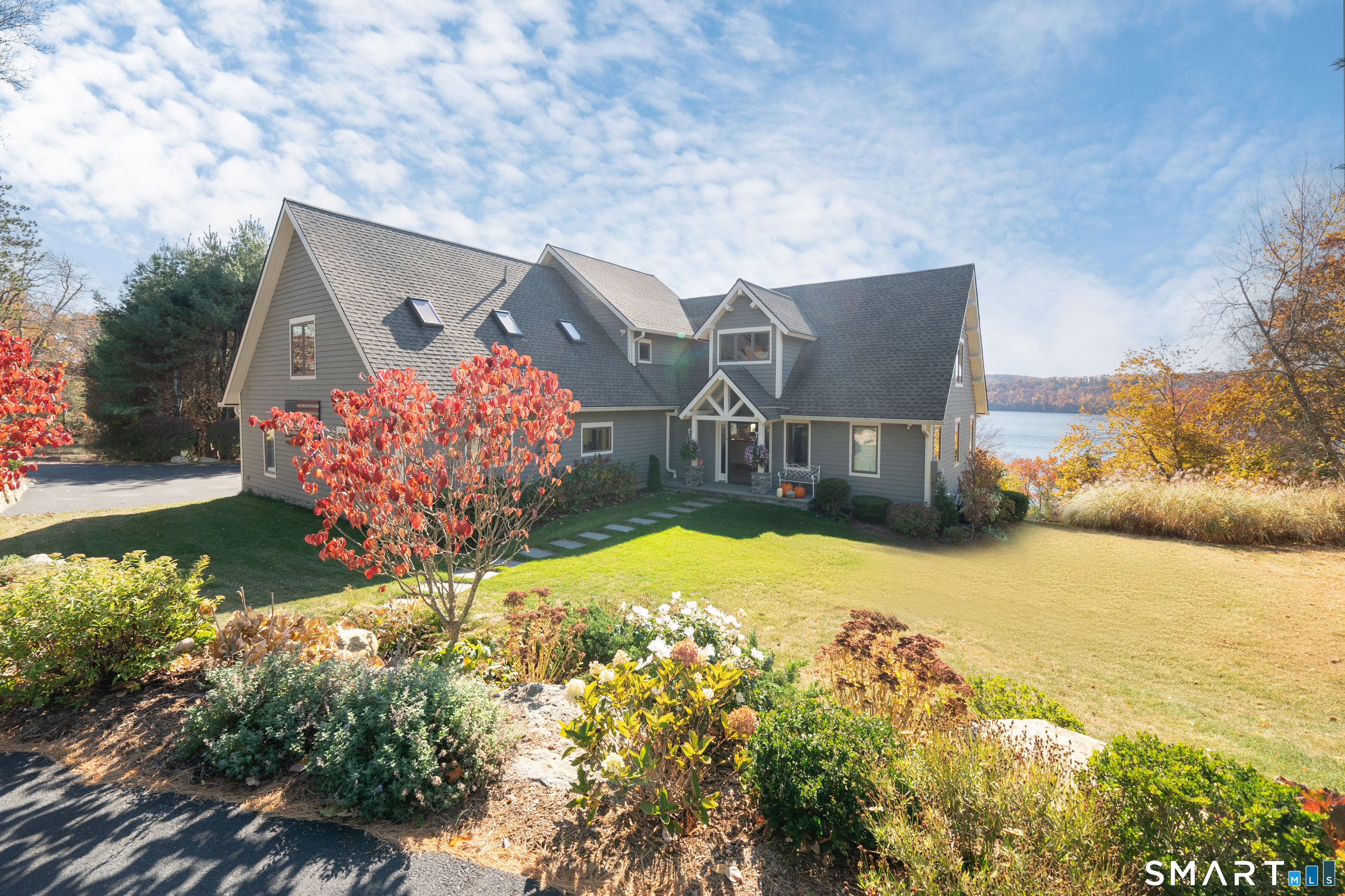54 Indian Trail Brookfield CT 06804