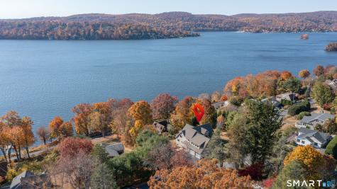 54 Indian Trail Brookfield CT 06804