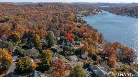 54 Indian Trail Brookfield CT 06804