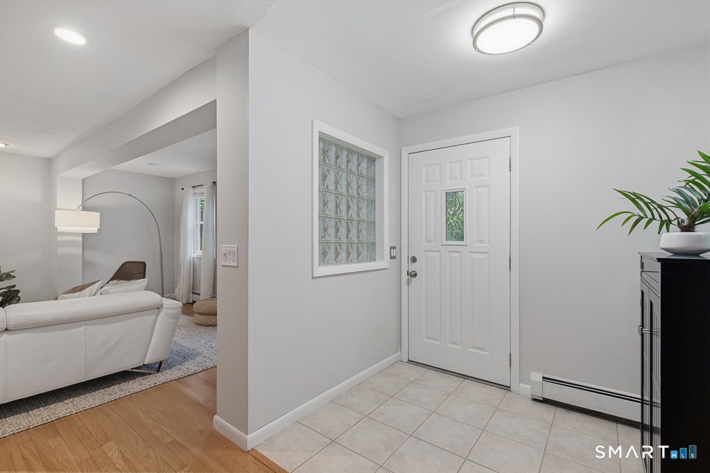 260 Arnold Lane Orange CT 06477