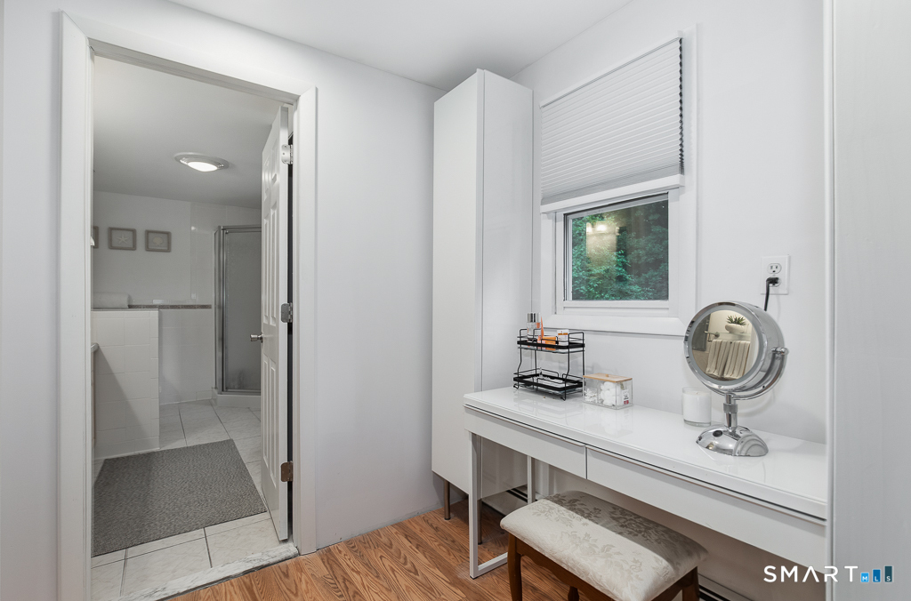 260 Arnold Lane Orange CT 06477