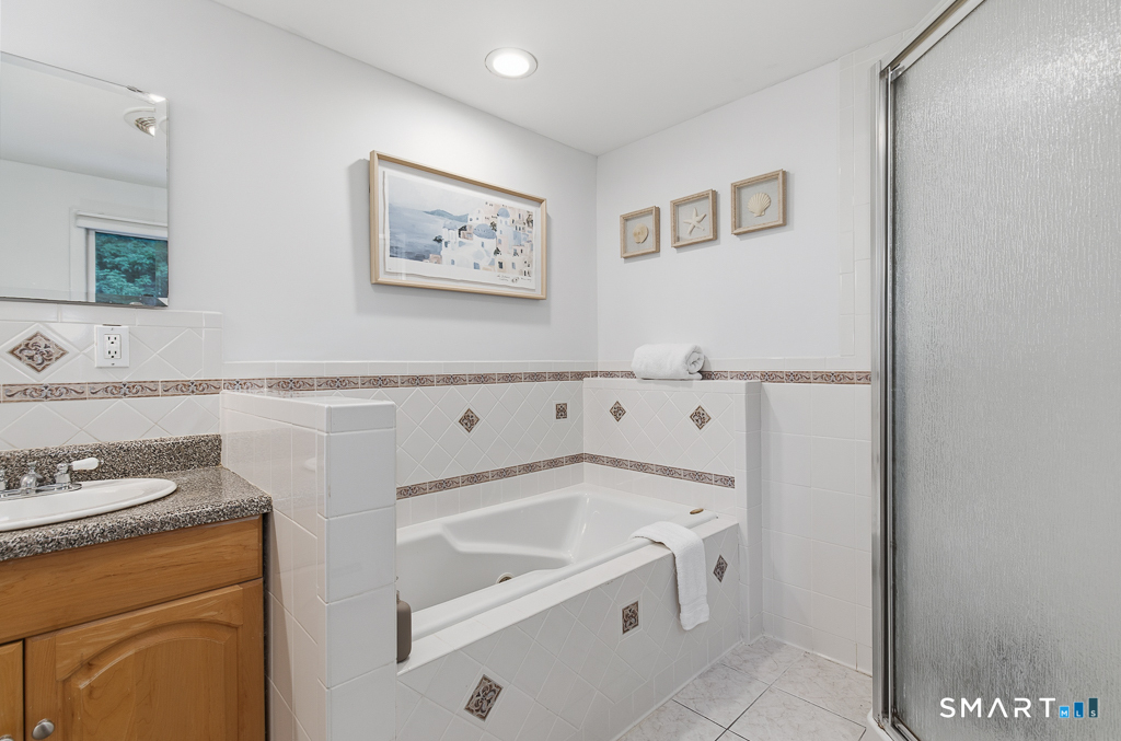 260 Arnold Lane Orange CT 06477