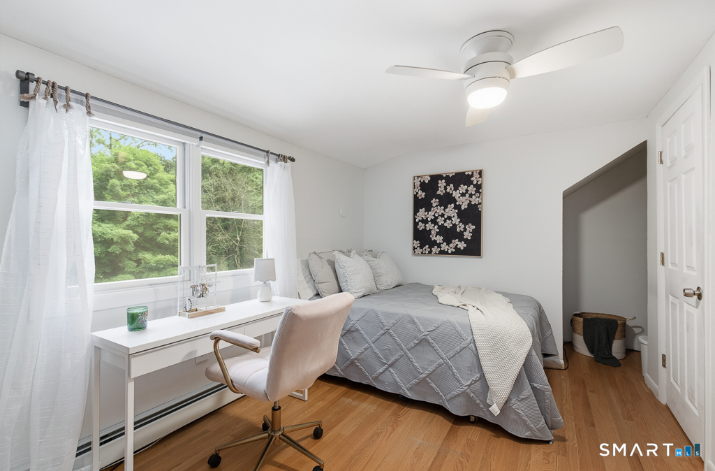 260 Arnold Lane Orange CT 06477