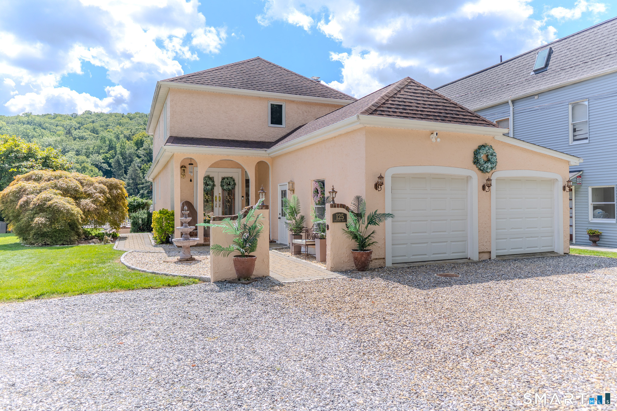 125 Lakemere Drive Southbury CT 06488