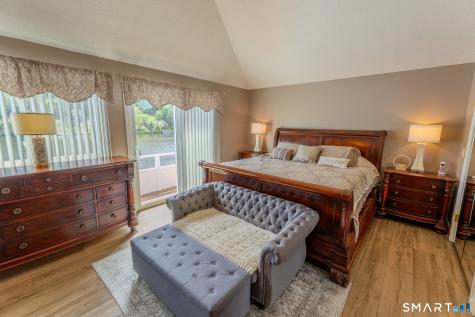 125 Lakemere Drive Southbury CT 06488