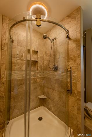 125 Lakemere Drive Southbury CT 06488