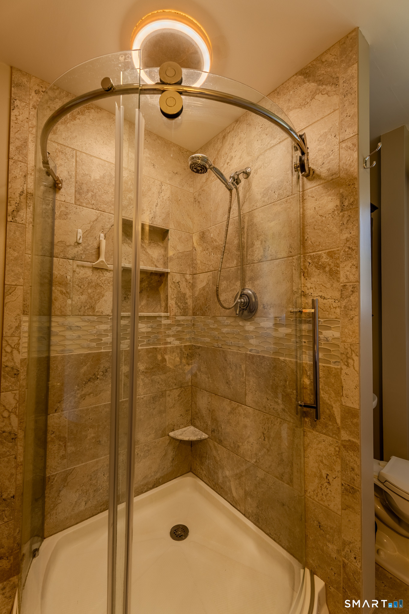 125 Lakemere Drive Southbury CT 06488