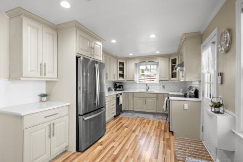 77 Maple Street Darien CT 06820