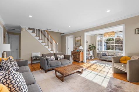 77 Maple Street Darien CT 06820