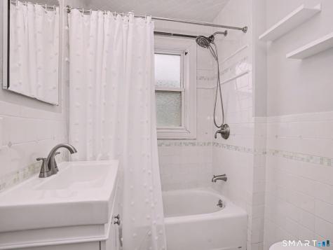 11 Olmstead Place Norwalk CT 06855