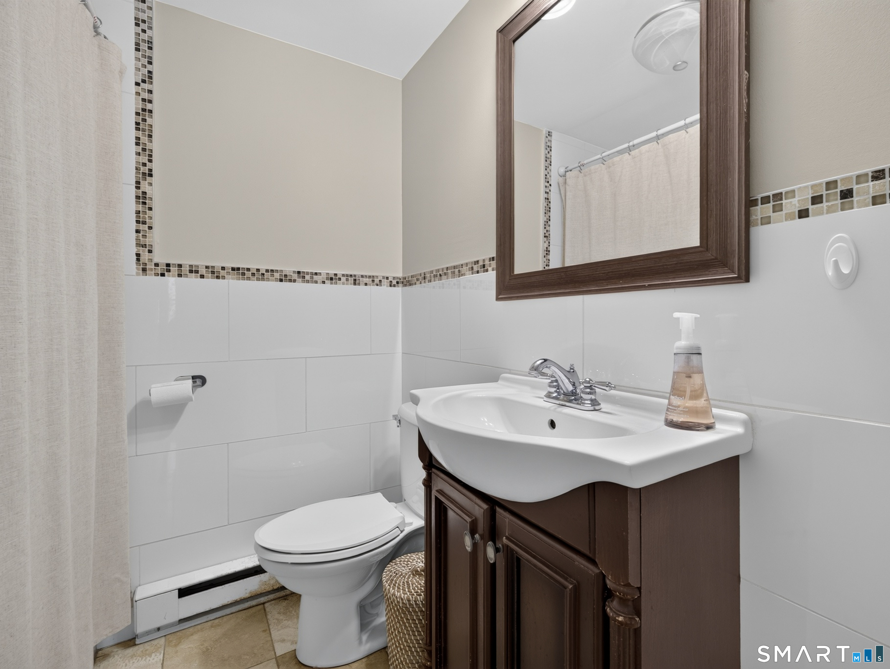28 Martin Court Montville CT 06382