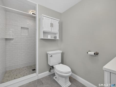 28 Martin Court Montville CT 06382