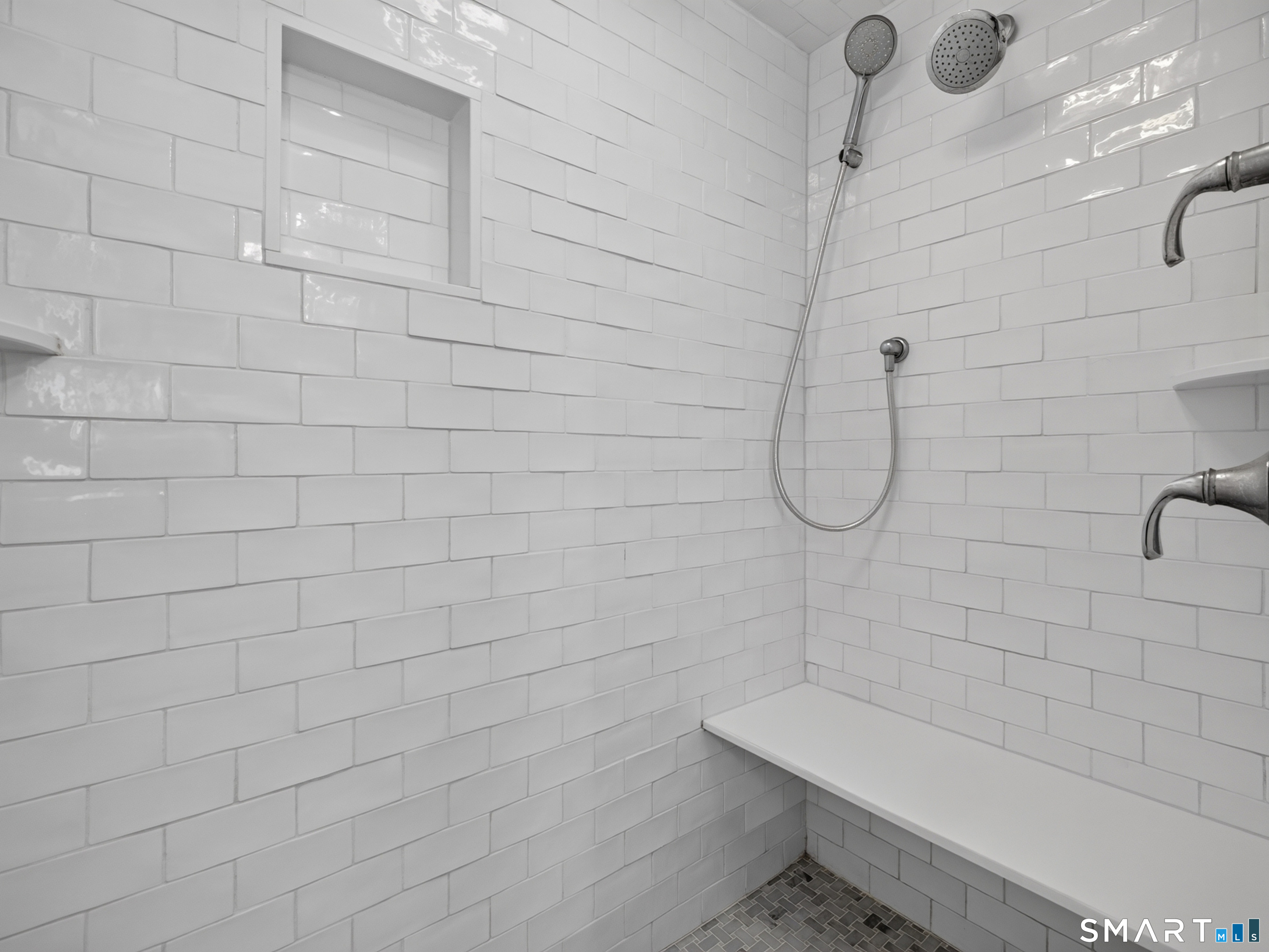28 Martin Court Montville CT 06382