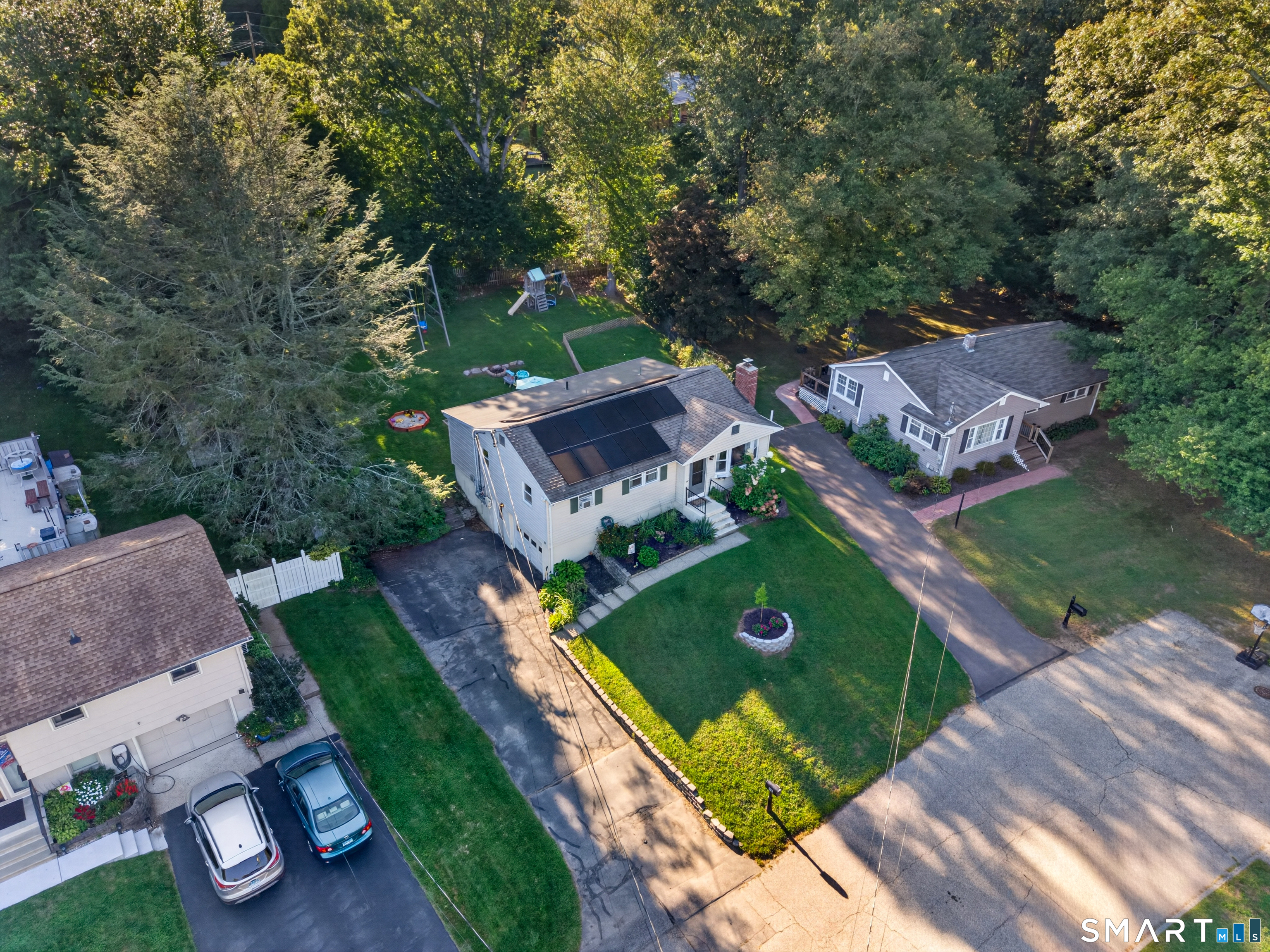 28 Martin Court Montville CT 06382