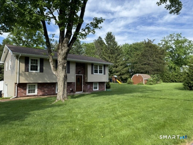 7 Cherry Lane Bozrah CT 06334