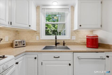 7 Cherry Lane Bozrah CT 06334