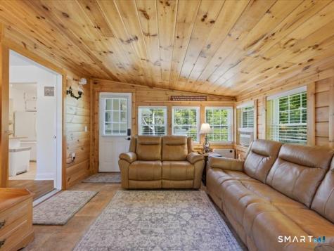 7 Cherry Lane Bozrah CT 06334