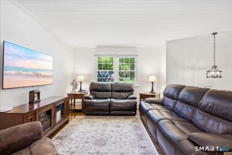 7 Cherry Lane Bozrah CT 06334