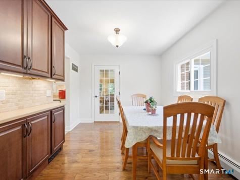 7 Cherry Lane Bozrah CT 06334