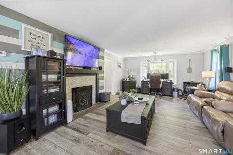 104 Whitney Drive Meriden CT 06450