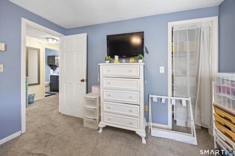 104 Whitney Drive Meriden CT 06450