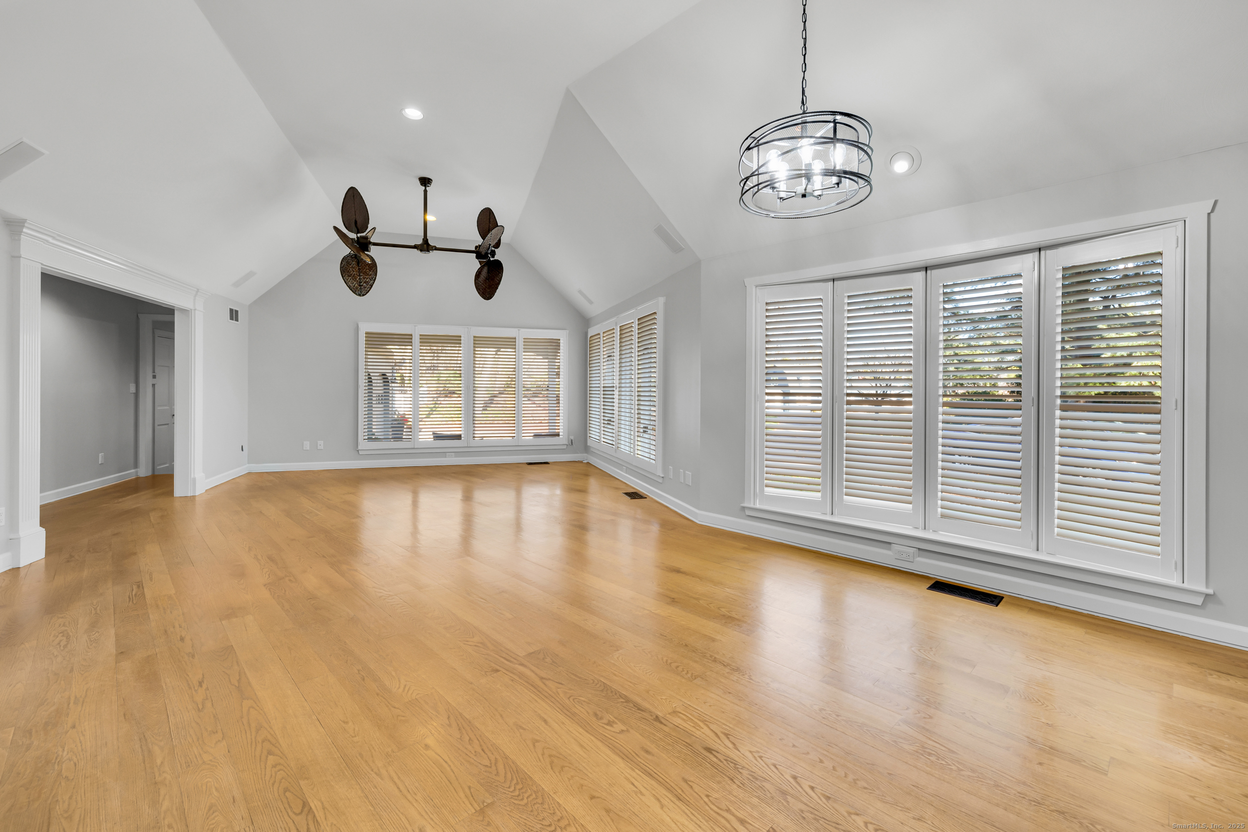 11 Hollister Drive Avon CT 06001