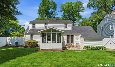 87 Knollwood Road North Haven CT 06473