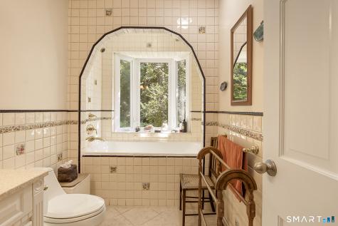 10 Steep Hollow Lane Greenwich CT 06807