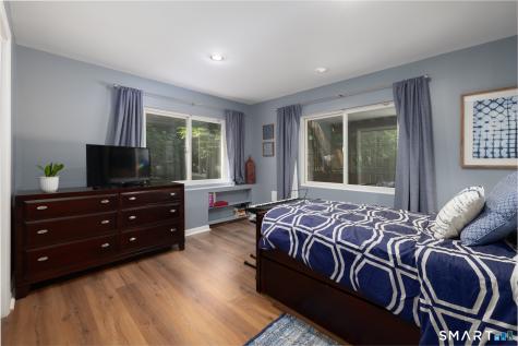 179 Burr Hall Road Middlebury CT 06762
