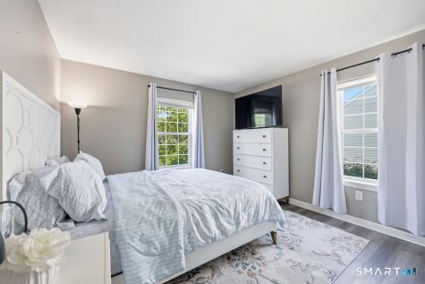 15 Mulberry Lane Middletown CT 06457