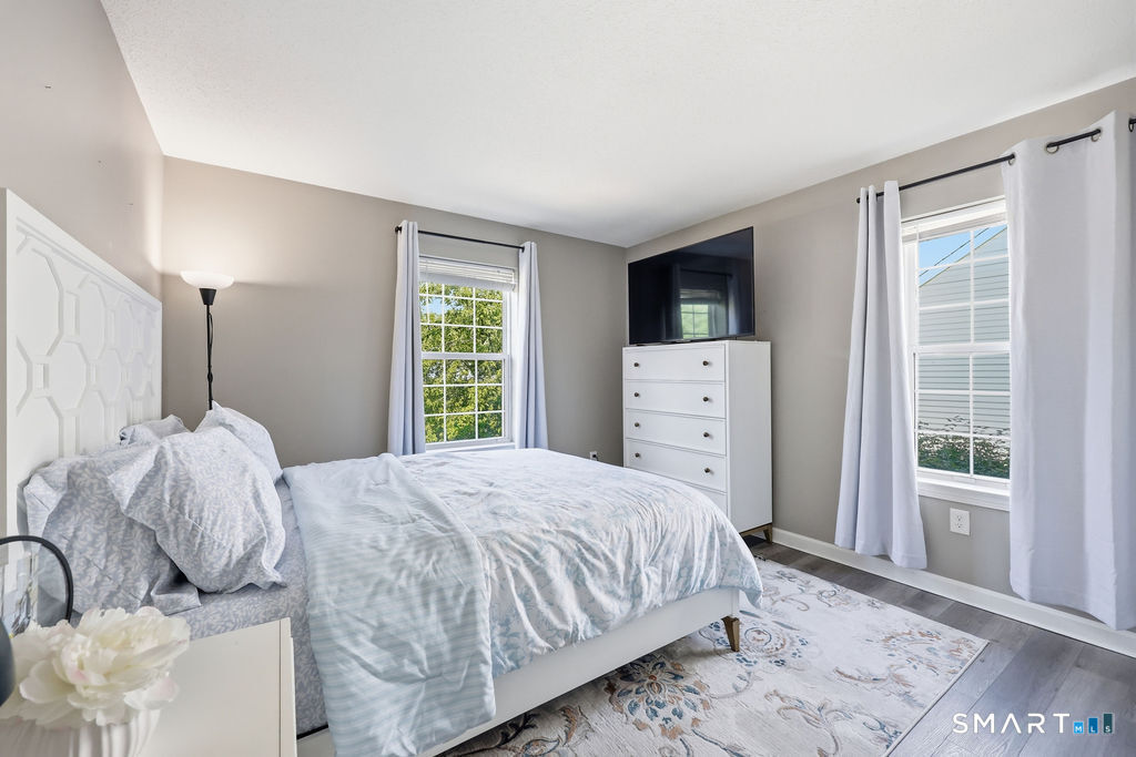 15 Mulberry Lane Middletown CT 06457