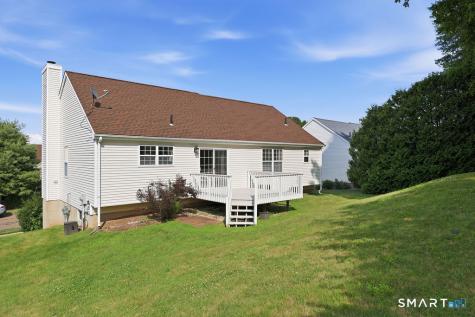 15 Mulberry Lane Middletown CT 06457