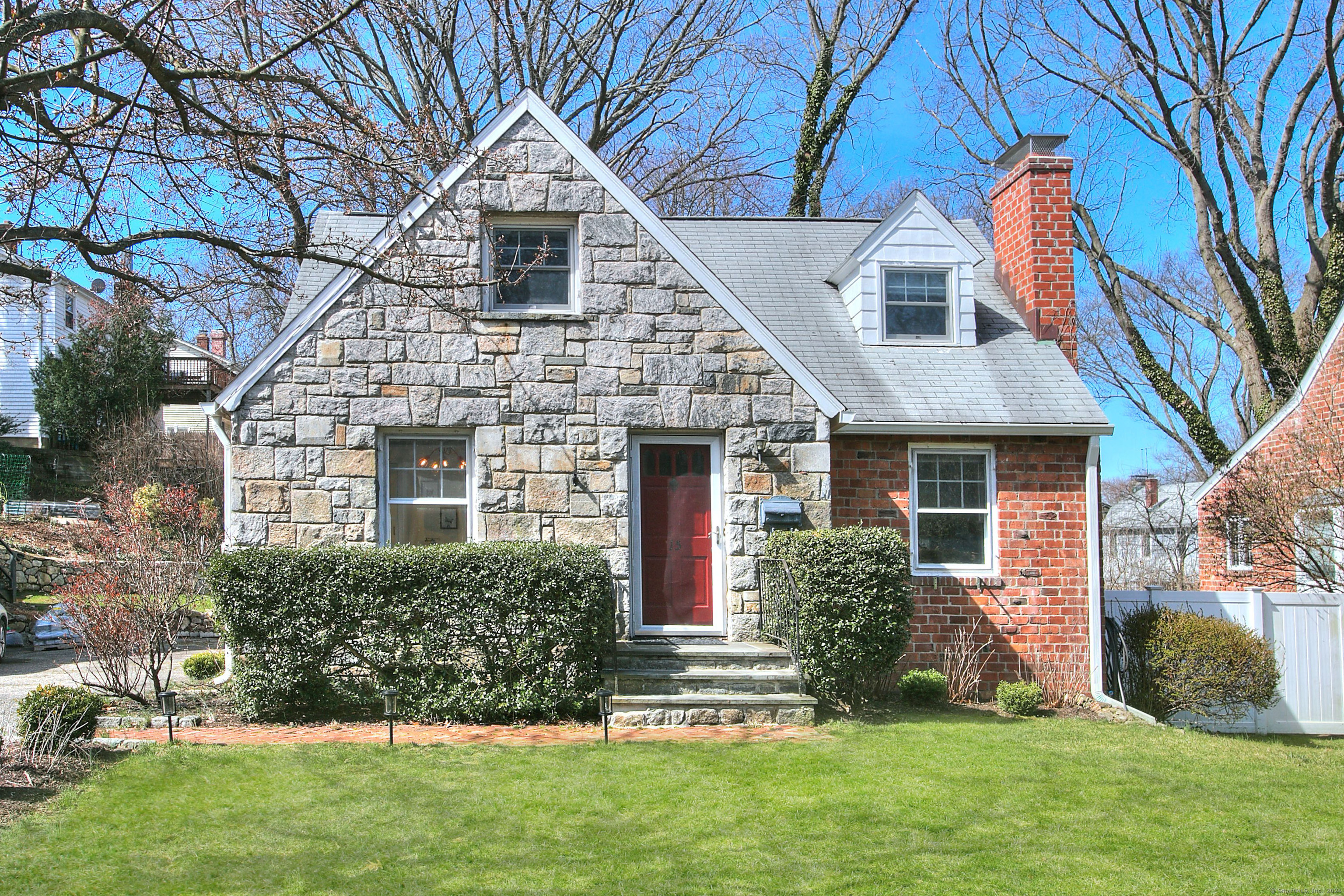 15 Winthrop Avenue Norwalk CT 06851