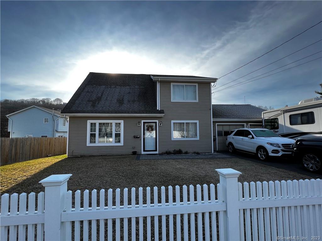106 Clover Street Waterbury CT 06706