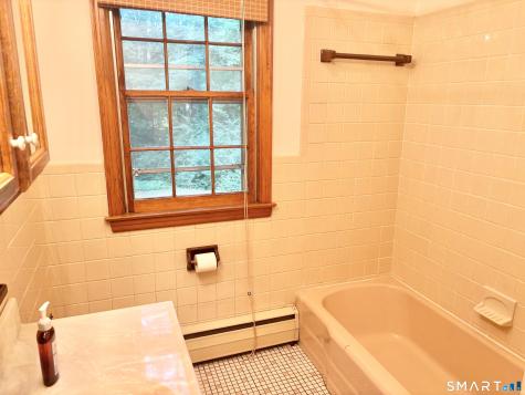 15 Converse Road Bolton CT 06043