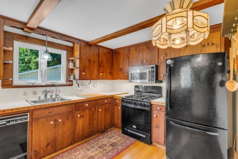 13 Waterside Lane Clinton CT 06413