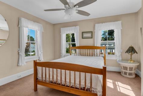 13 Waterside Lane Clinton CT 06413