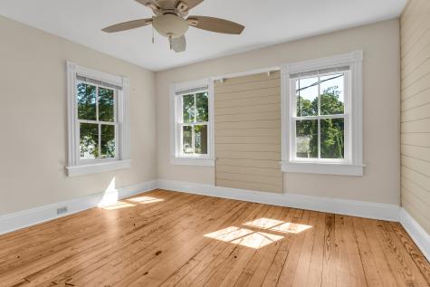 13 Waterside Lane Clinton CT 06413