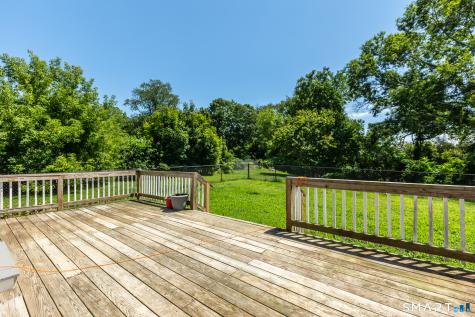 17 Buckingham Road Mansfield CT 06250